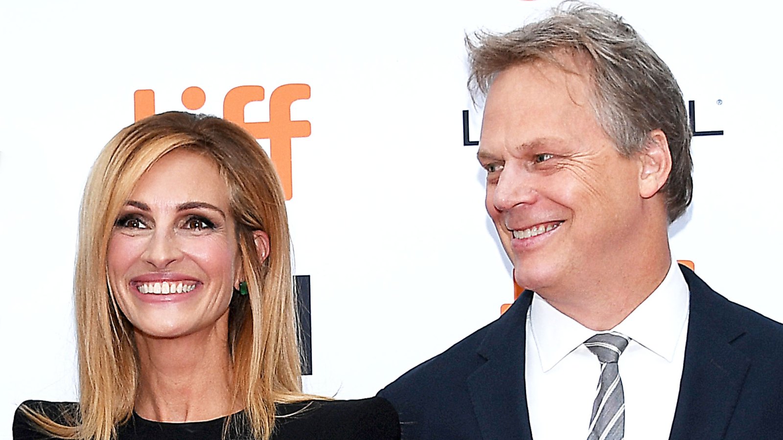 Julia Roberts and Peter Hedges