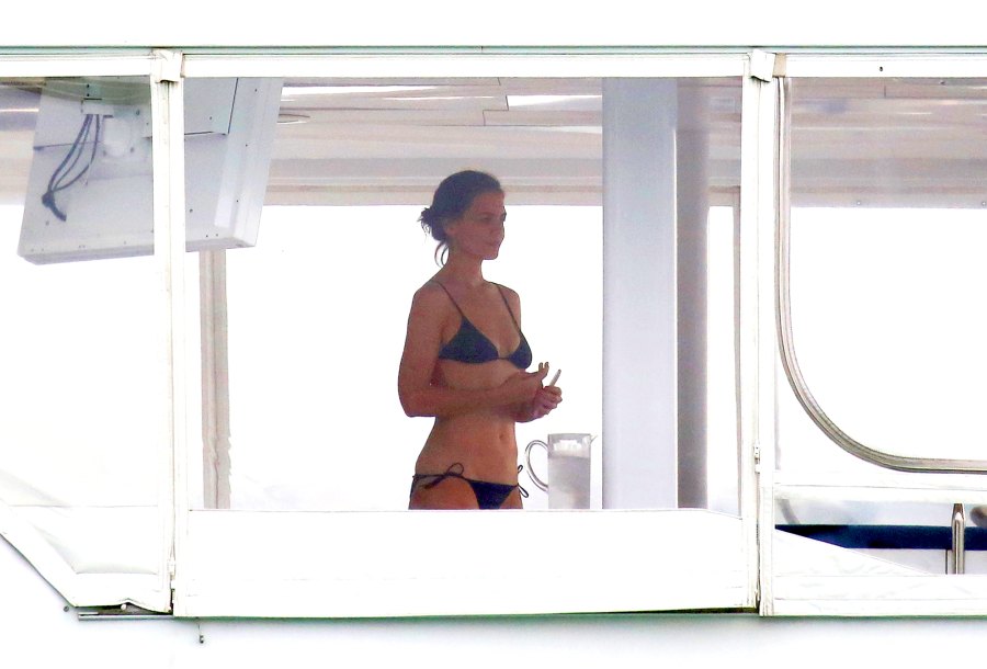 katie holmes jaime foxx bikini boat