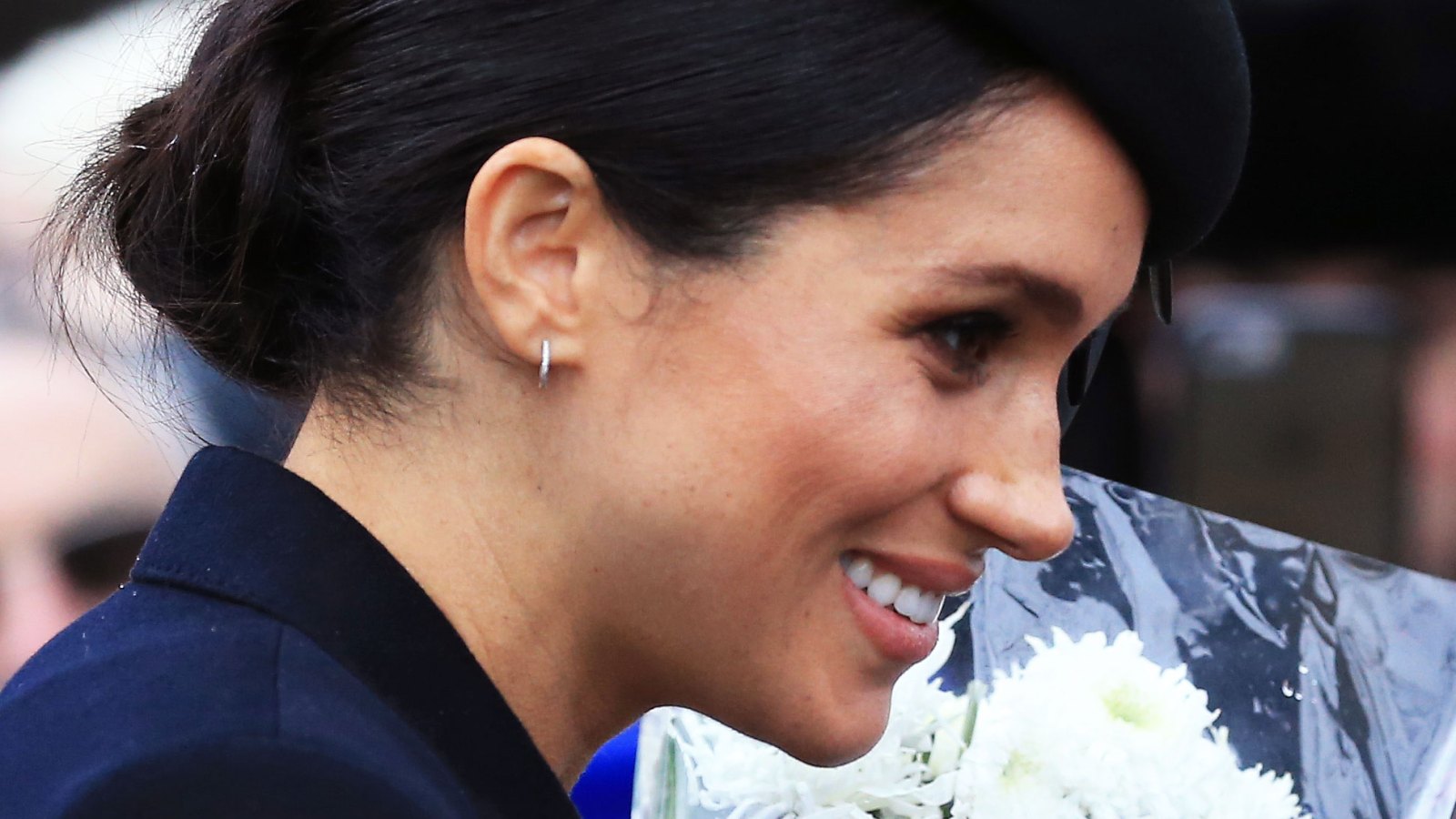 All About Meghan Markle's Christmas Earrings