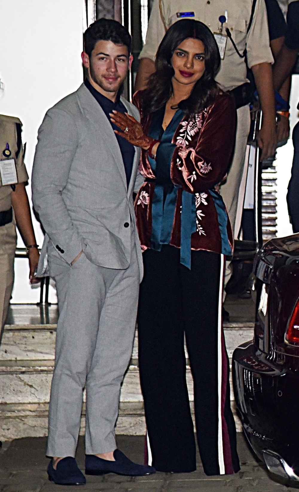 Priyanka Chopra Officially Changes Her Name to Jonas on Social Media After Marrying Nick