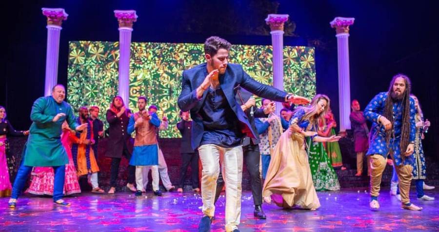Priyanka and Nick Jonas' wedding turns into a talent show!