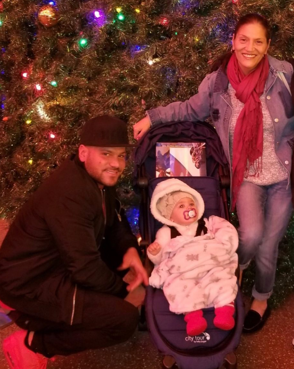 ronnie-magro-christmas-mother-daughter