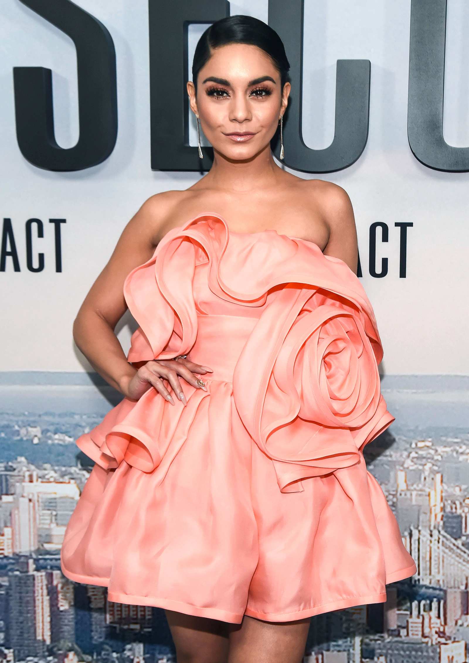 vanessa hudgens plastic surgery Image 5