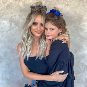 Amanda-Stanton-Hits-Back-at-Trolls
