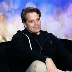 Anthony Scaramucci Exits the Celebrity Big-Brother House