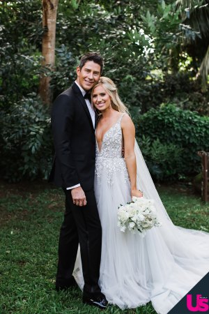 Lauren Burnham’s Wedding Dress to Marry Arie Luyendyk: Details | Us Weekly