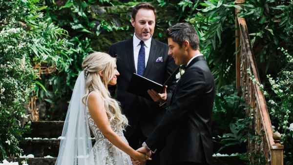 Arie-Luyendyk-Jr.-and-Lauren-Burnham’s-Wedding