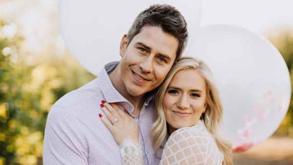 Arie Luyendyk Jr. and Lauren Burnham Reveal Baby's Gender