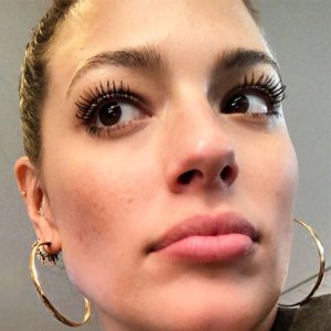 Sustainable hoop earrings