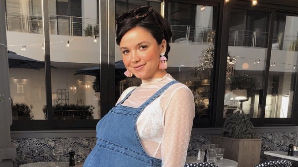 BEKAH-MARTINEZ-baby-bump