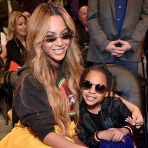 Beyonce Is Practically Blue Ivy’s Twin in Throwback Pic: ‘My Baby Is Growing Up’