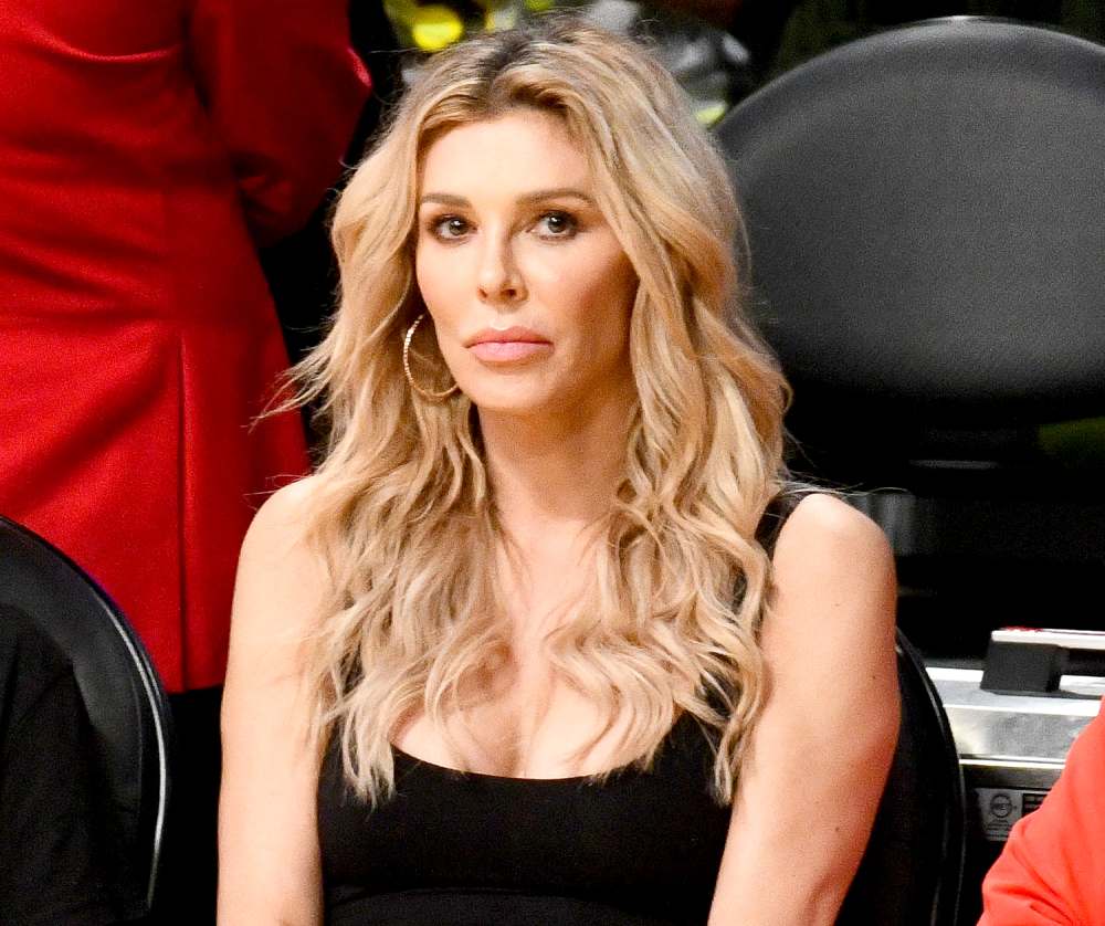 Brandi-Glanville-defend-butt-selfie