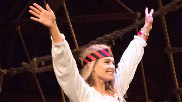Demi Burnett: 5 Things to Know About ‘The Bachelor’ Season 23 Villain
