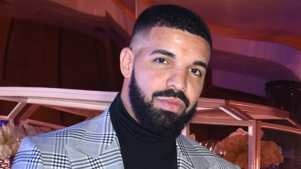 Drake Under Fire for Kissing, Touching Girl, 17, in Resurfaced Video ...