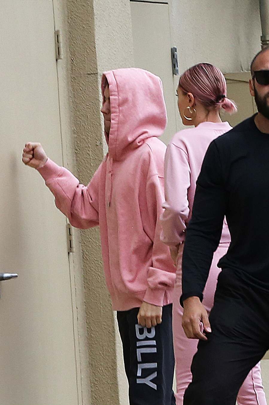 Justin Bieber and Hailey Baldwin pink hoodies