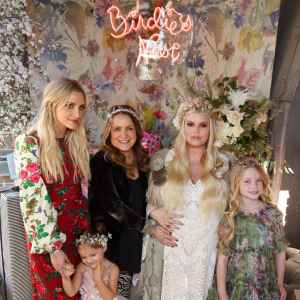 Jessica-Simpson-baby-shower