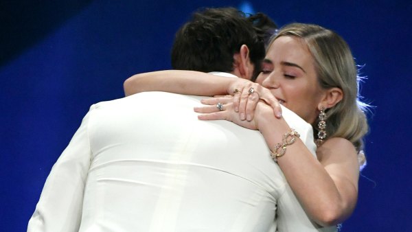 John Krasinski Emily Blunt Win Critics Choice 2018 A Quiet Place