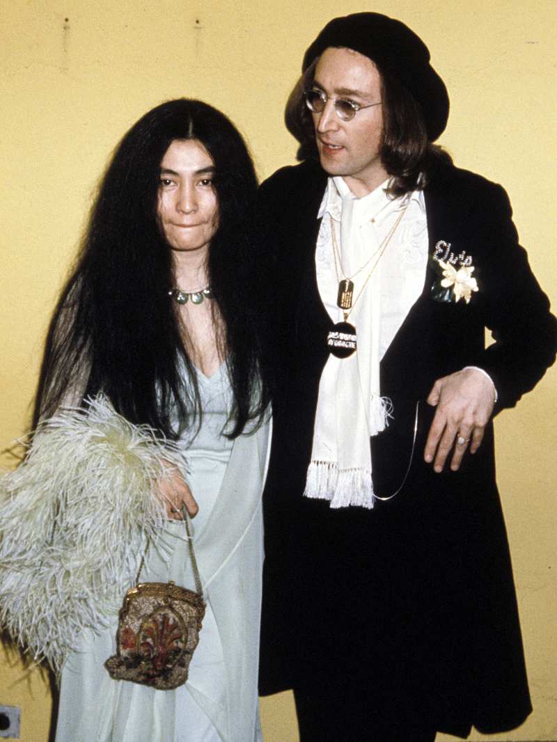 John-Lennon-and-Yoko-1975-Grammys