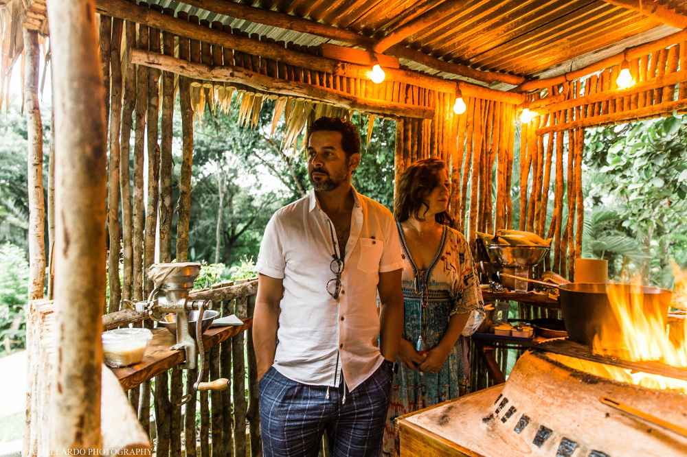 This Is Us&rsquo; Jon Huertas Takes Us Inside His Kindly Trip to Belize