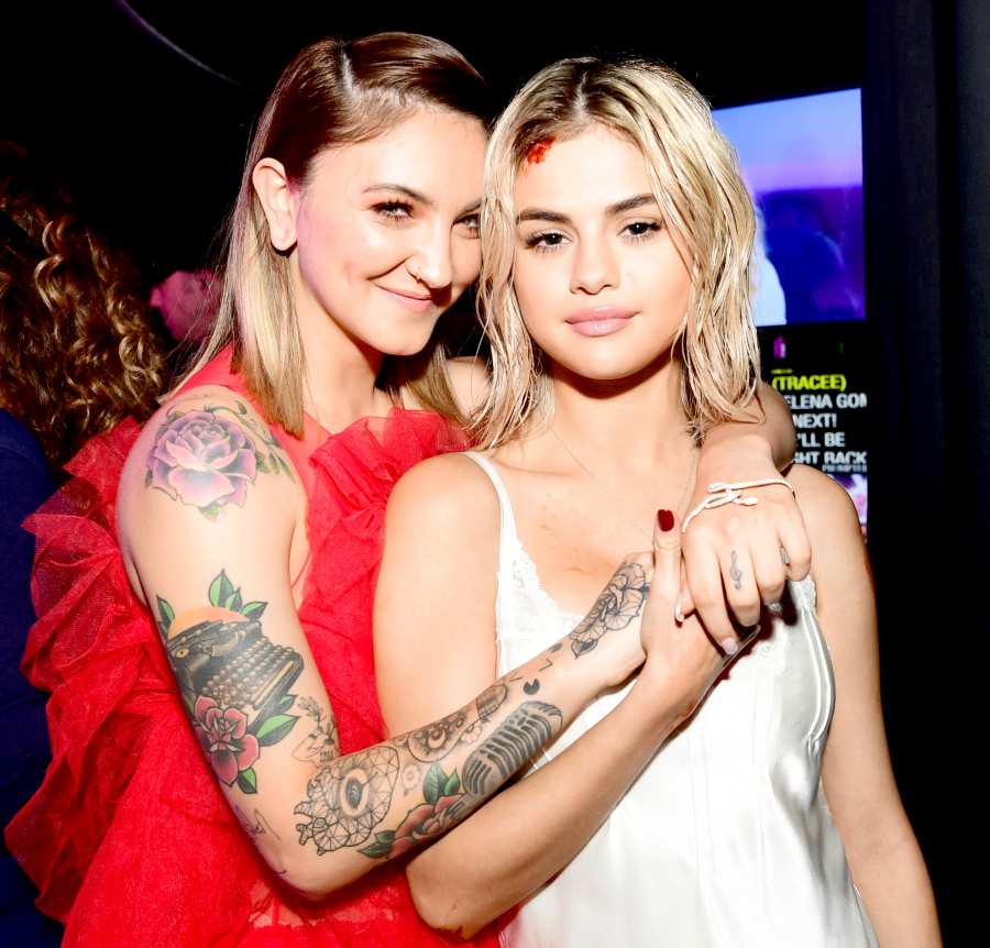 Julia-Michaels-and-Selena-Gomez