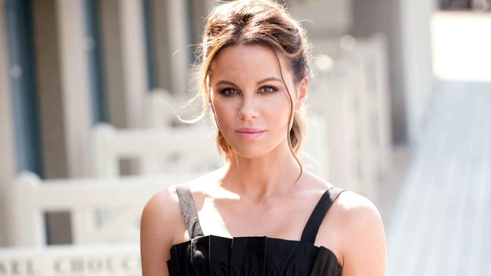 Kate Beckinsale Reveals She's Been Hospitalized After Suffering Ruptured Ovarian Cysts