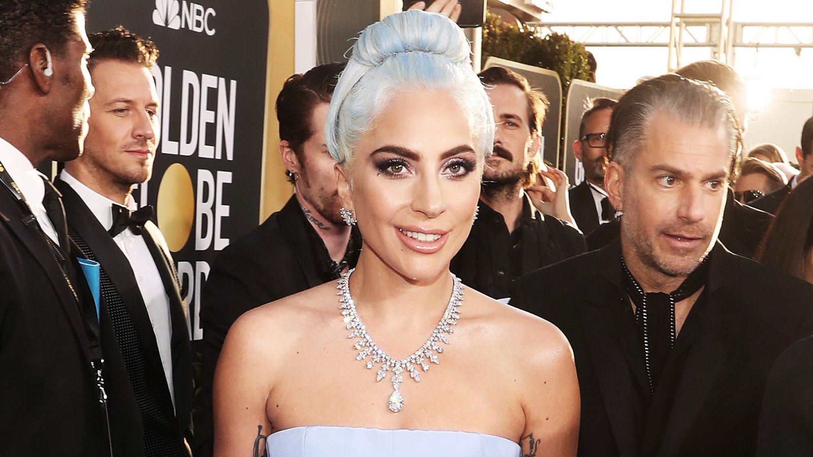 Lady Gaga Blue Hair Golden Globes 2019