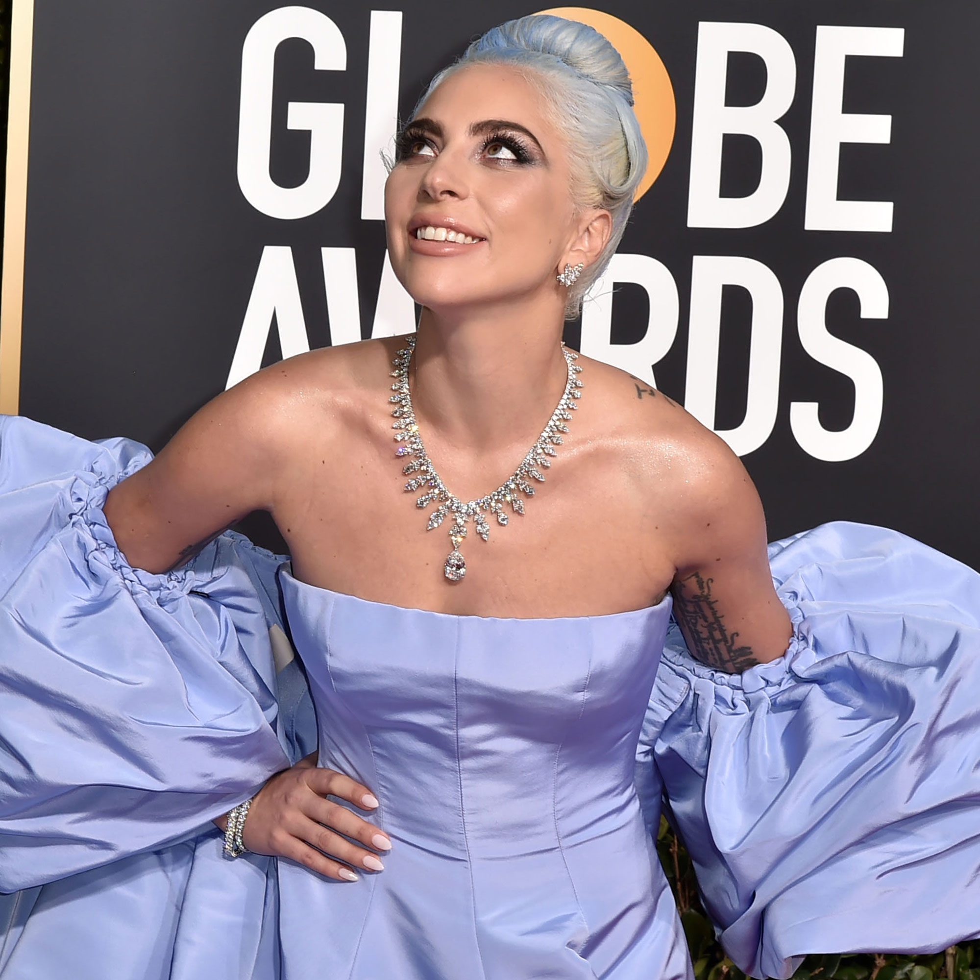 The Jewelry At The 2021 Golden Globes Deserved A Standing Ovation
