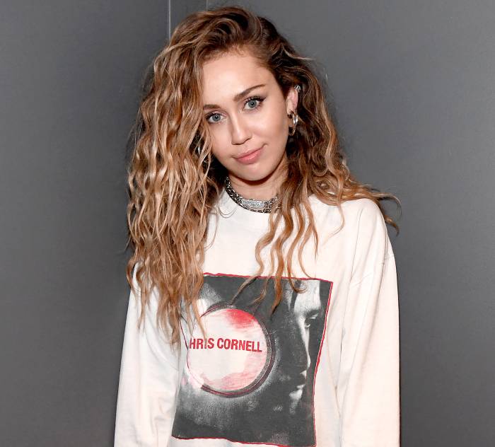 Miley-Cyrus-Shuts-Down-Pregnancy-Rumors