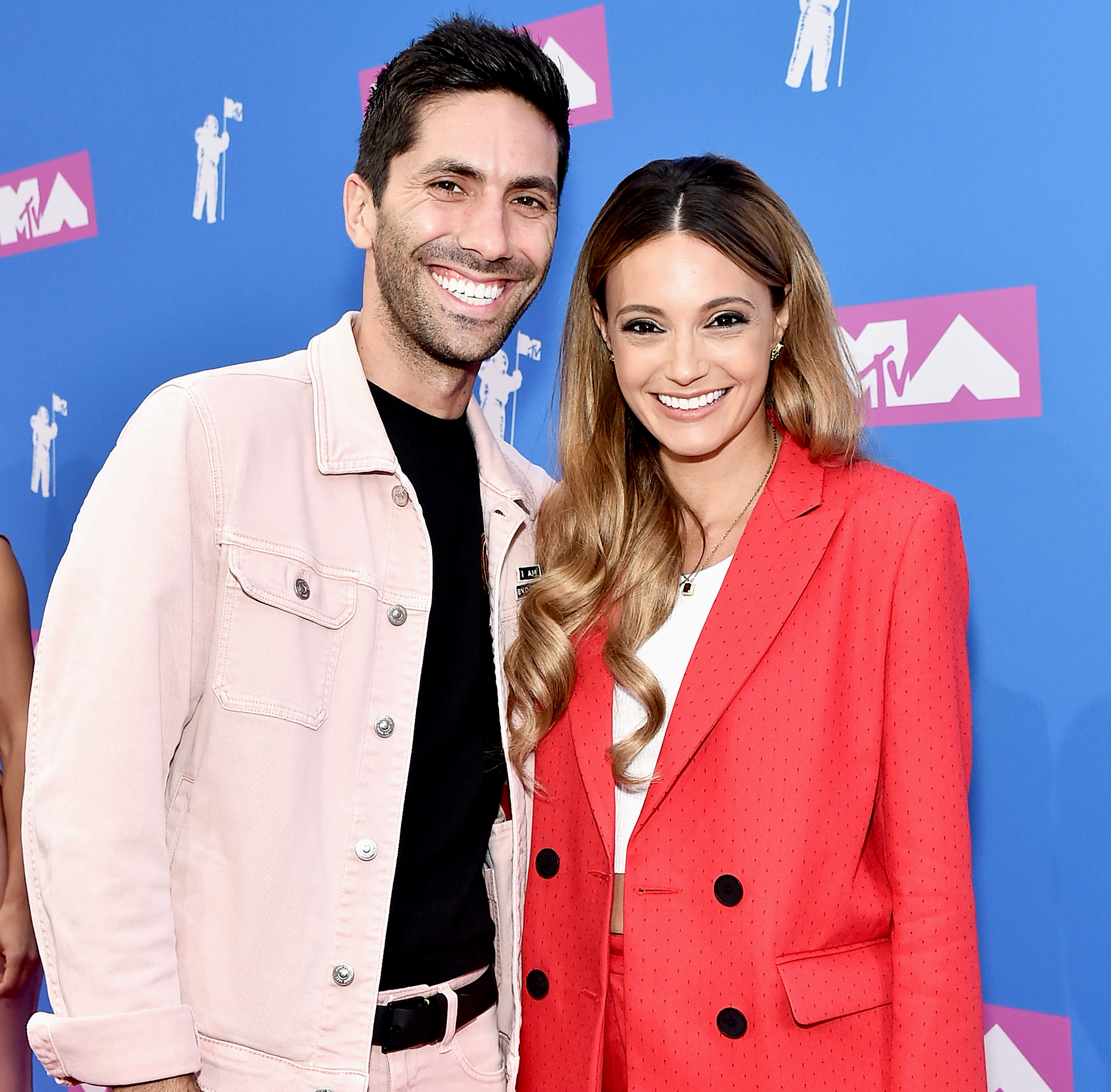 Nev-Schulman-and-Laura-Perlongo-welcome-baby