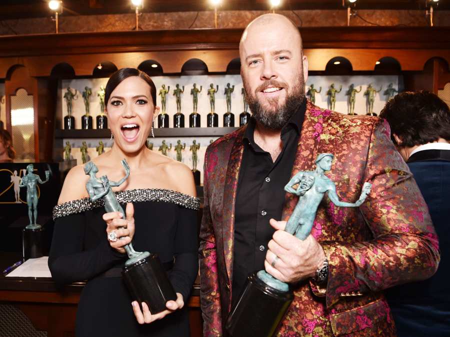 SAG Awards 2019 Inside Photos Mandy Moore Chris Sullivan