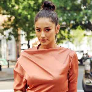 Shay Mitchell Shares Inspiring Message After Revealing Miscarriage
