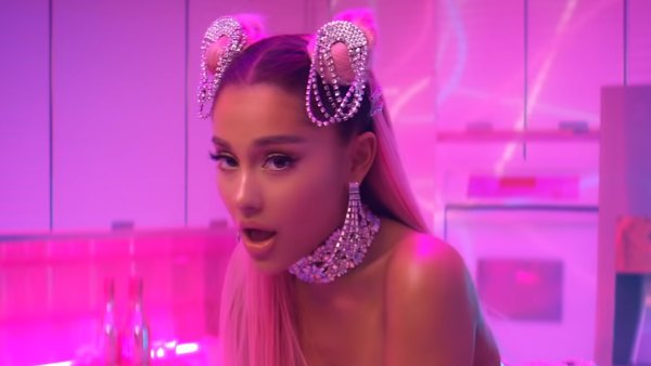 ariana-grande-7-Rings-backlash
