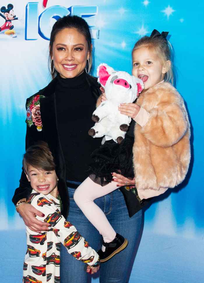 Vanessa Lachey Responds to Tweet Questioning Why Her Daughter Looks Like Nick Lachey’s Ex Jessica Simpson