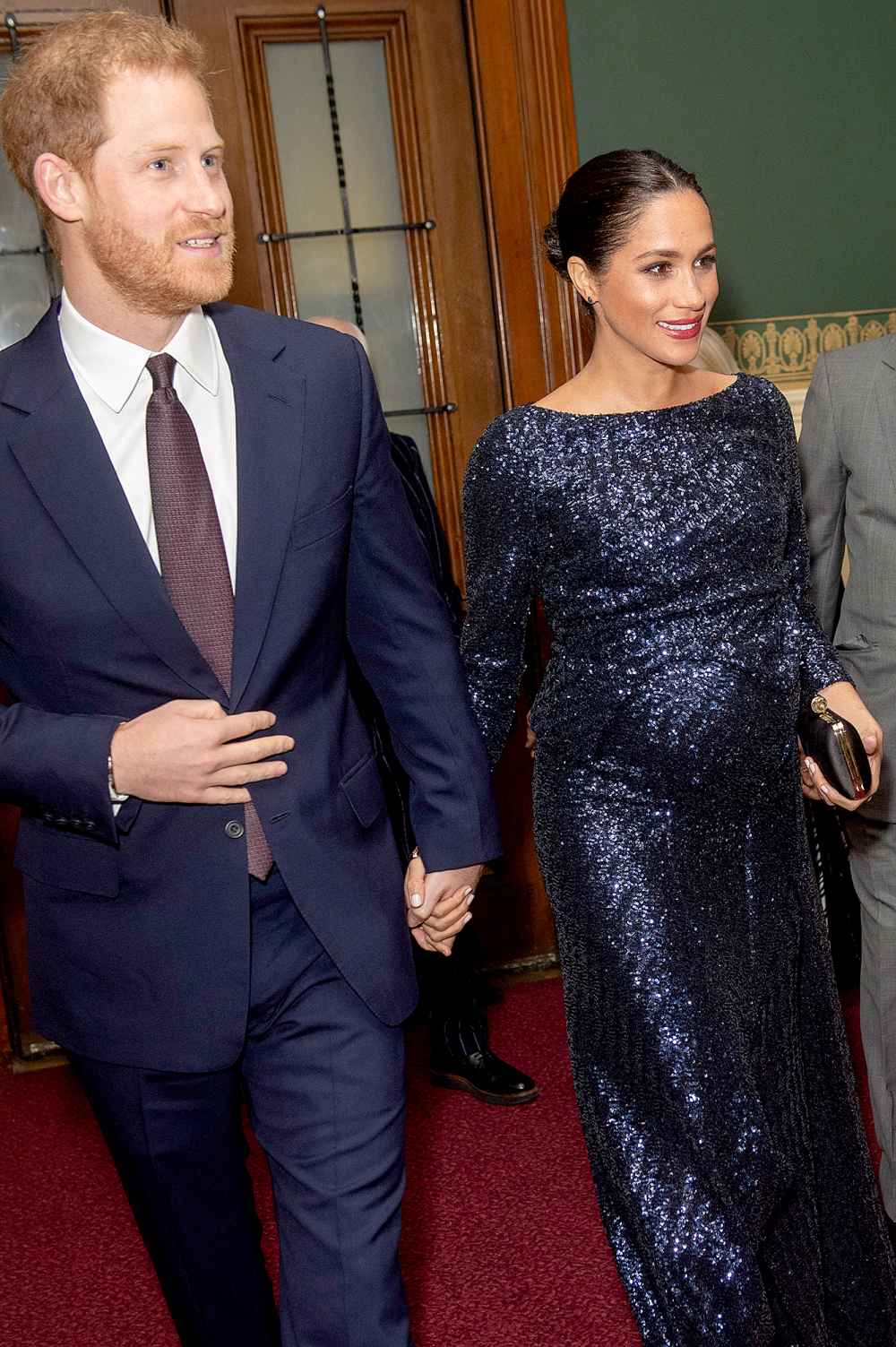 duchess-meghan-prince-harry-bump-Cirque-du-Soleil