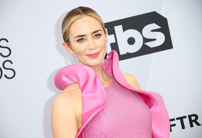 Emily Blunt The Hottest Hair and Makeup on the SAG Awards 2019 Red Carpet