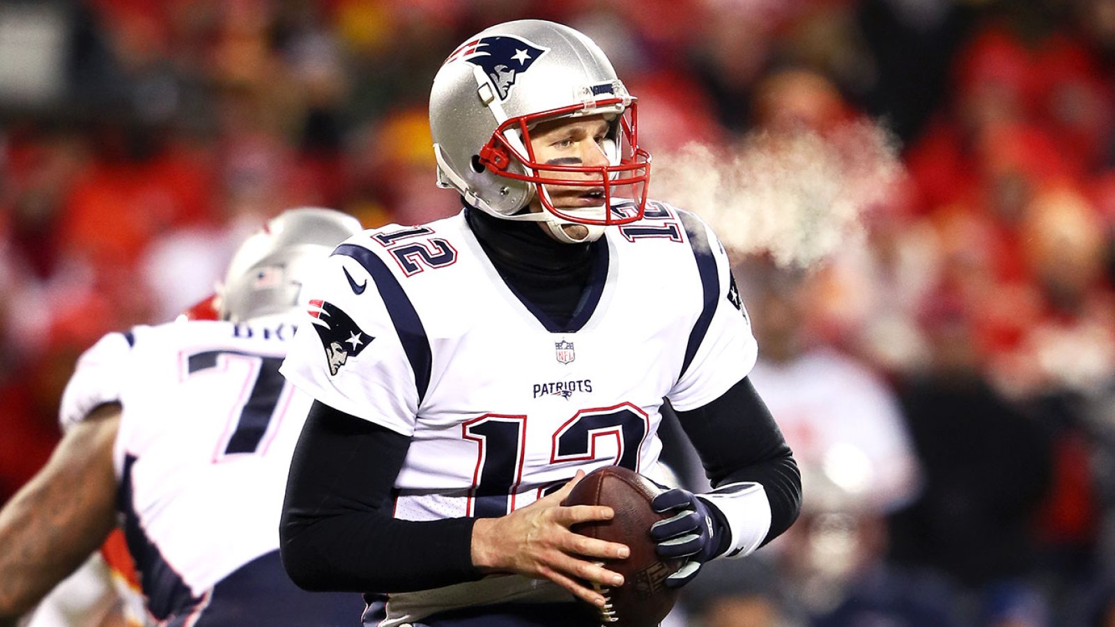 Tom Brady #12 of the New England Patriots super bowl