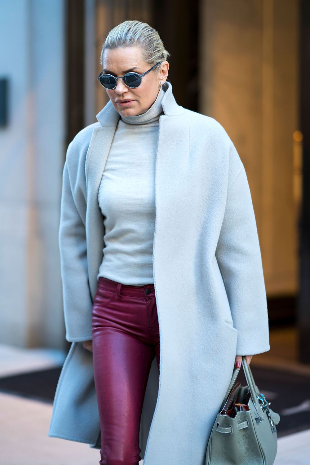 Wow! Yolanda Hadid, 55, Shares Photo Without ‘Breast Implants, Fillers’