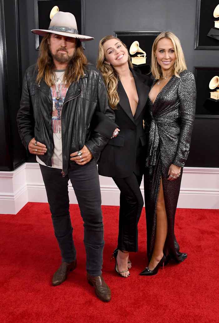2019 Grammys Billy Ray Cyrus, Miley Cyrus and Tish Cyrus