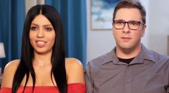 90 Day Fiance's Larissa Shows Off Her New Boyfriend After Ex Colt Says He's Trying to 'Cancel' Her Green Card