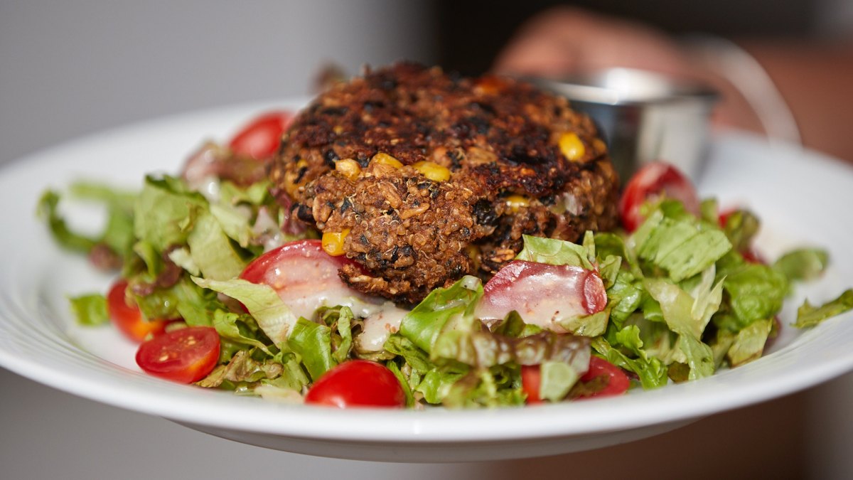 Black Bean, Corn and Quinoa Burger