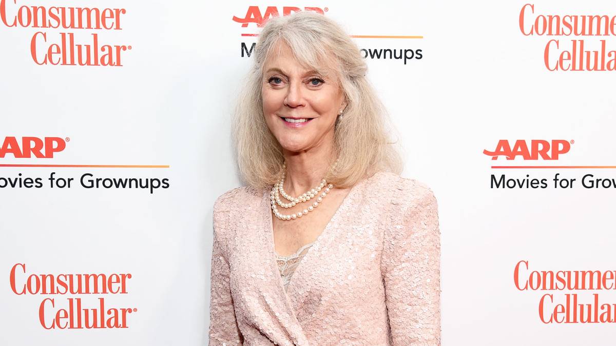 Blythe Danner Gwyneth Paltrow Brad Falchuk Having A Great Time