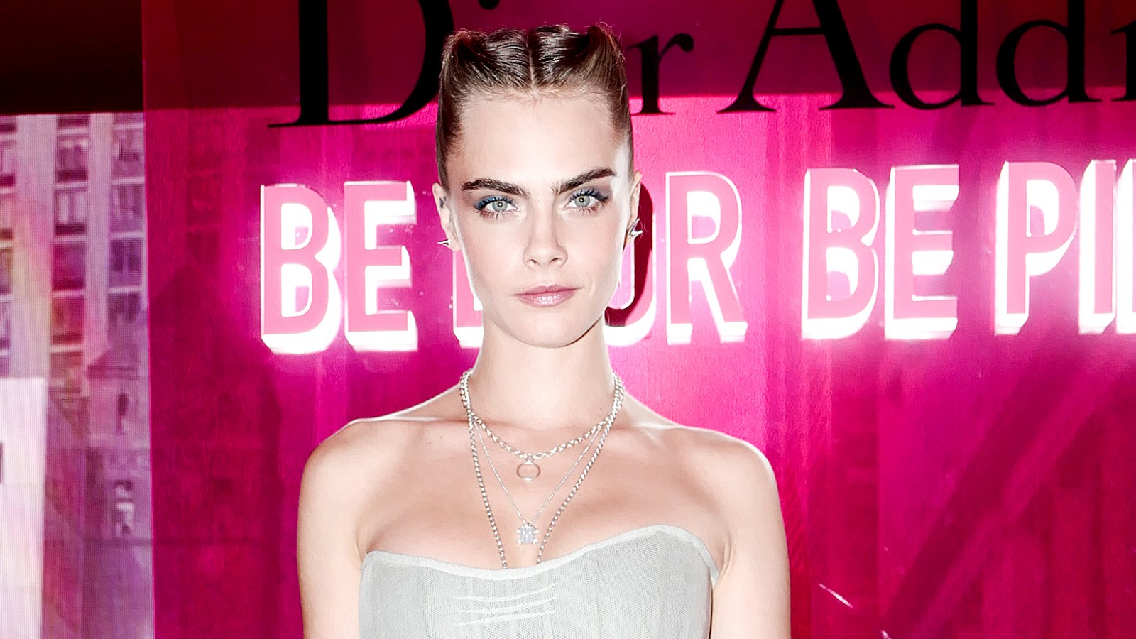 Cara-Delevingne-Is-the-Face-of-the-New-Dior-Addict-Stellar-Shine-Lipstick-Campaign