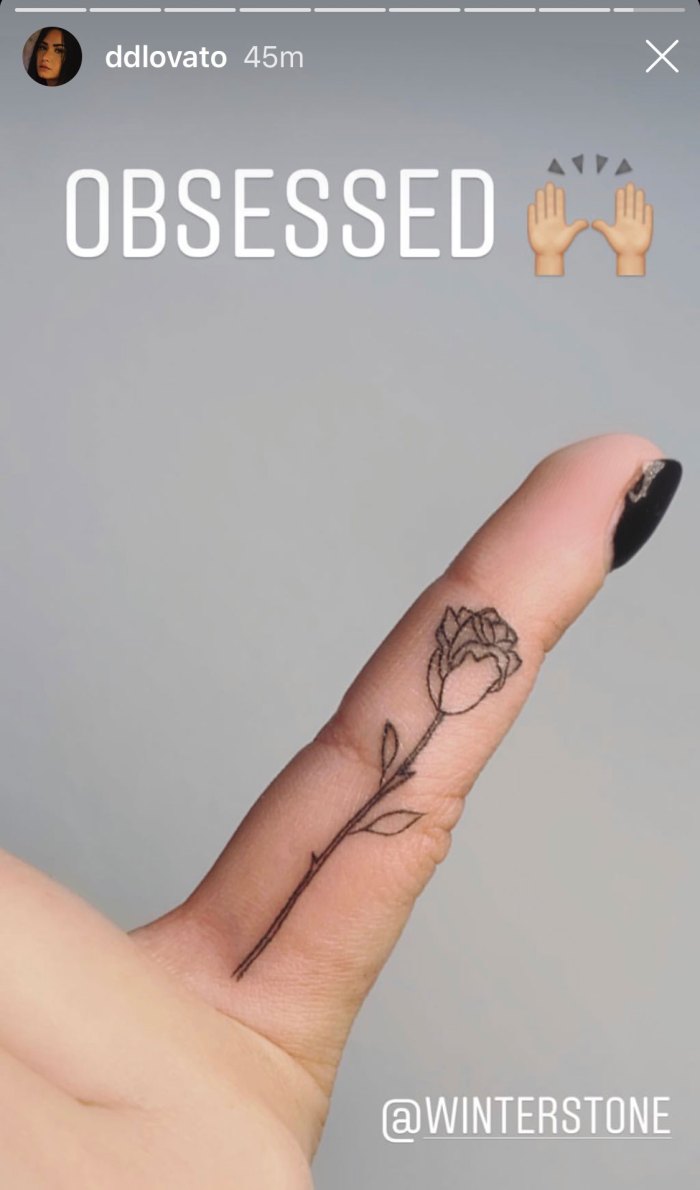 Demi Lovato's Rose Tattoo Meaning After 6 Months Sober-2