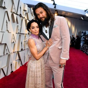 Jason Momoa Oscars 2019 Girl Scout Cookie