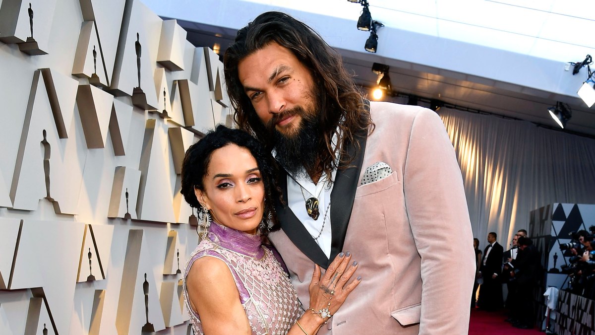 Jason Momoa Oscars 2019 Girl Scout Cookie
