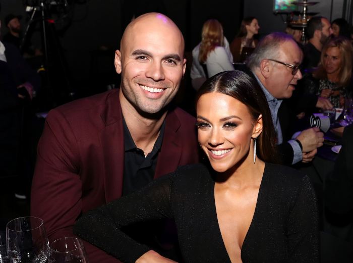 Jana Kramer Apologizes to Mike Caussin: I’m Sarcastic to Cope With ‘Pain’