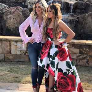 Kim Zolciak Admits She ‘Paid for a Stomach’ as Daughter Ariana Biermann Struggles With Insecurities