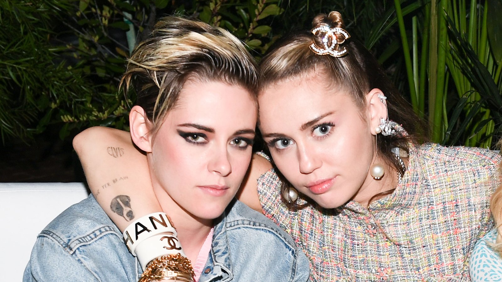 Online VIP Kristen Stewart and Miley Cyrus