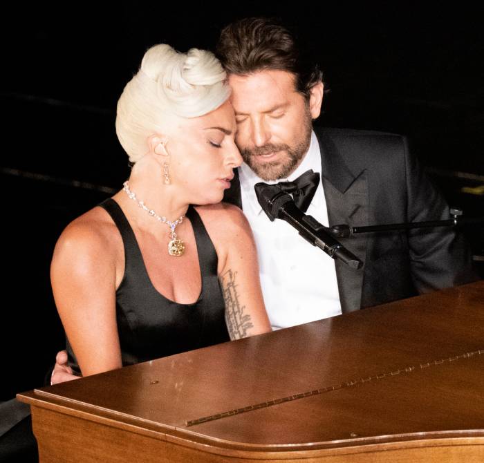 Lady-Gaga-and-Bradley-Cooper-shallow-oscars-2019