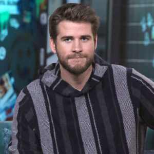 Liam Hemsworth Missed the 2019 Grammys After Being Hospitalized for Kidney Stones